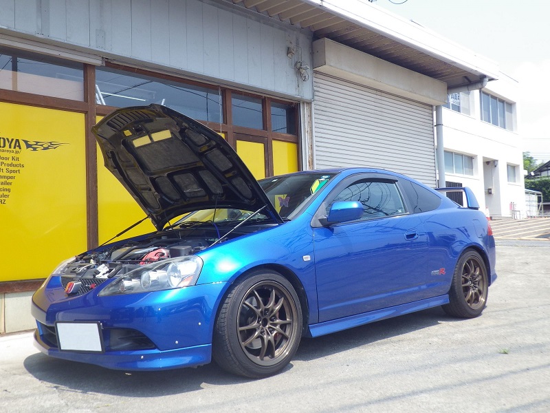 MAROYA ホンダ インテグラ［DC5］用ボンネットダンパー