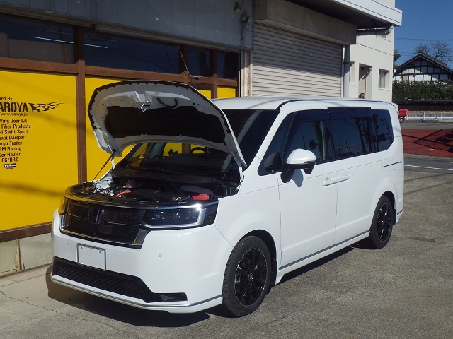 MAROYA ホンダ ステップワゴン E:HEV［RP8］用ボンネットダンパー