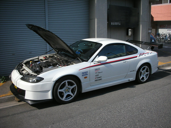 MAROYA 日産 シルビア［S15］用ボンネットダンパー