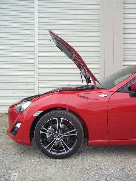 MAROYA トヨタ 86［ZN6］用ボンネットダンパー
