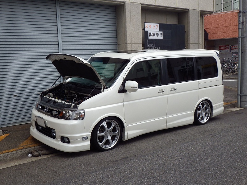 MAROYA ホンダ ステップワゴンスパーダ［RF7］用ボンネットダンパー