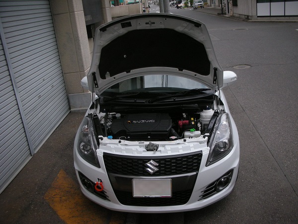 MAROYA スズキ スイフトスポーツ［ZC32S］用ボンネットダンパー
