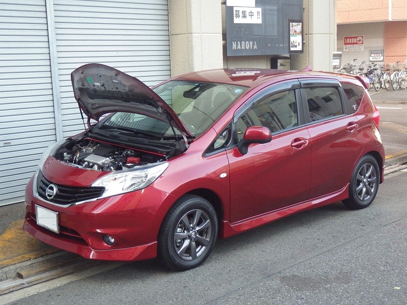 MAROYA 日産 ノート［E12］用ボンネットダンパー