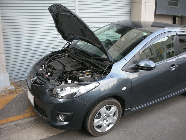 MAROYA マツダ デミオ SPORT［DE5FS］用ボンネットダンパー