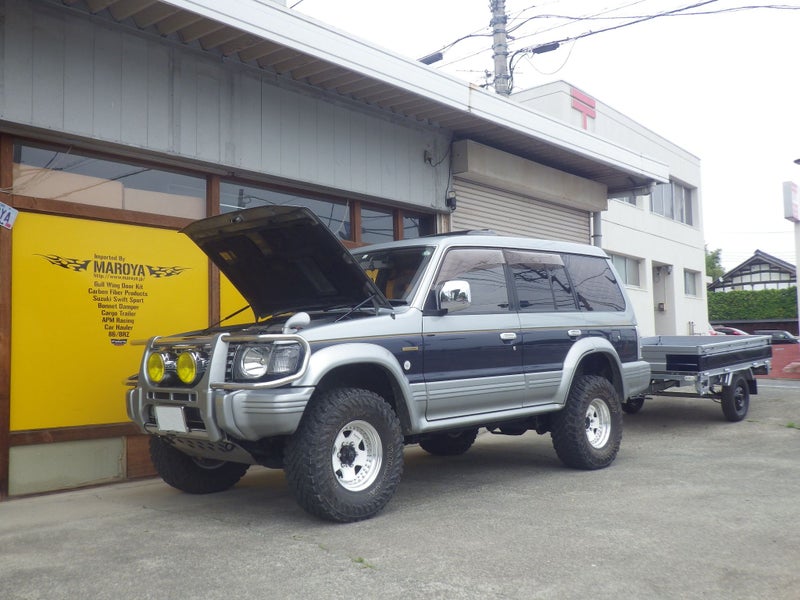 MAROYA 三菱 パジェロ［V46WG］用ボンネットダンパー